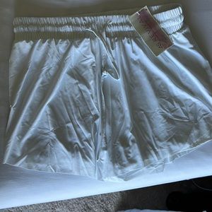 White Altard State shorts